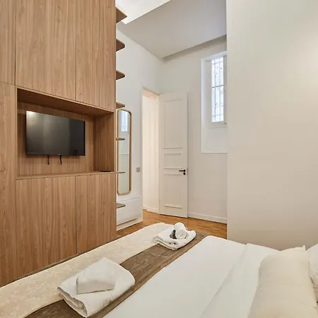 Sublime, Luxurious Flat Ac Matignon St Honore * Parijs
