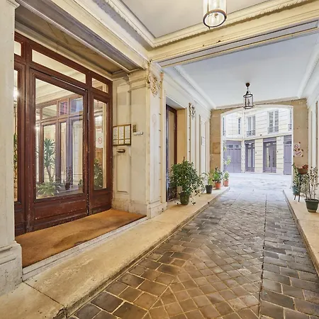 Sublime, Luxurious Flat Ac Matignon St Honore Lägenhet